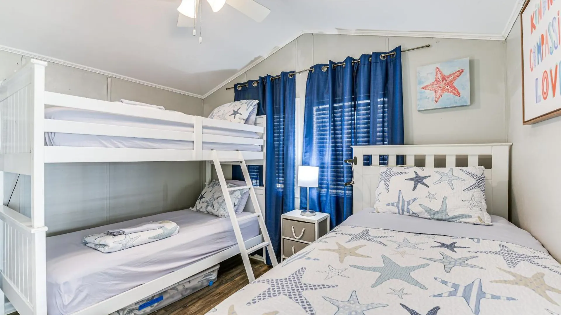 Holiday home Walk To Beach Miramar Tropical Cabana With Deck! Destin United States