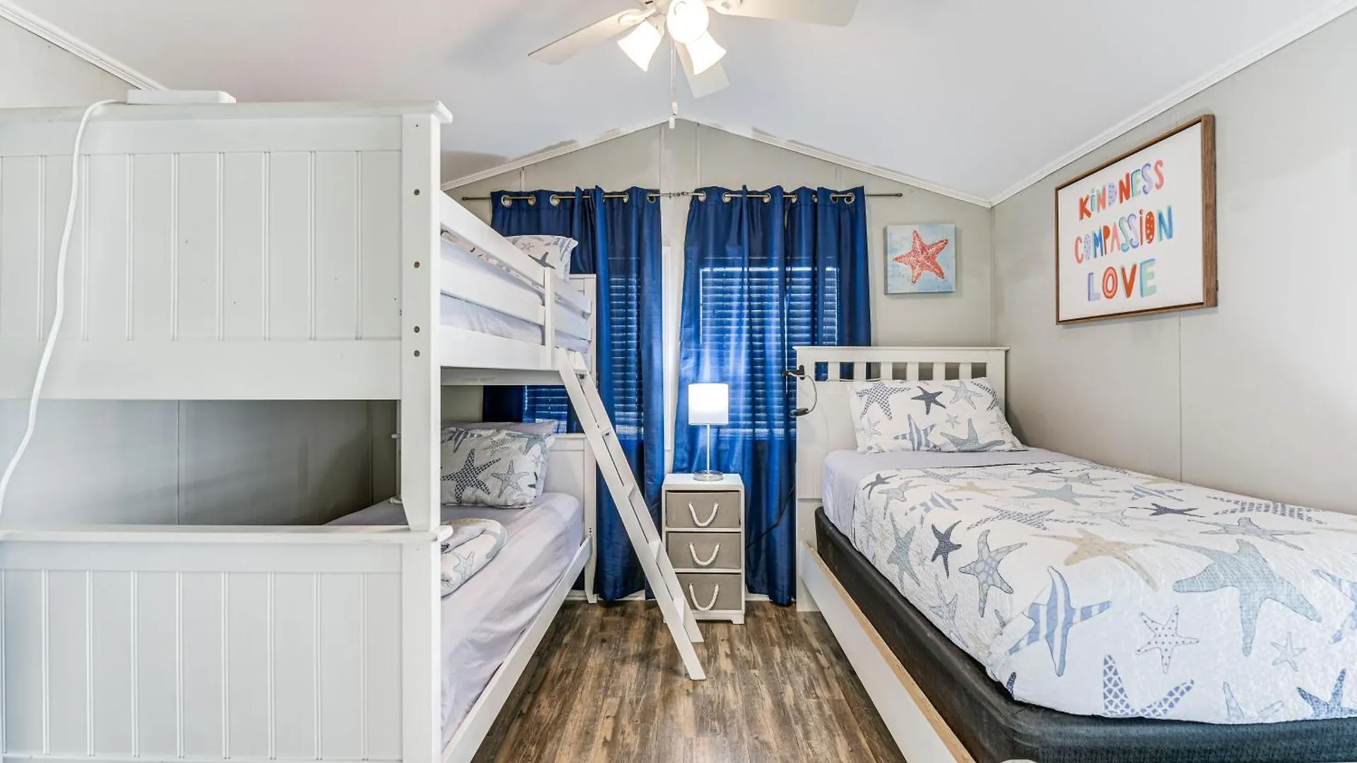 Walk To Beach Miramar Tropical Cabana With Deck! Destin United States